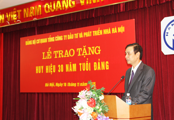 30 nam tuoi dang 2.jpg