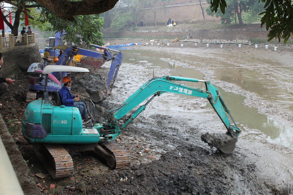 18.3 - May xuc bun.bmp