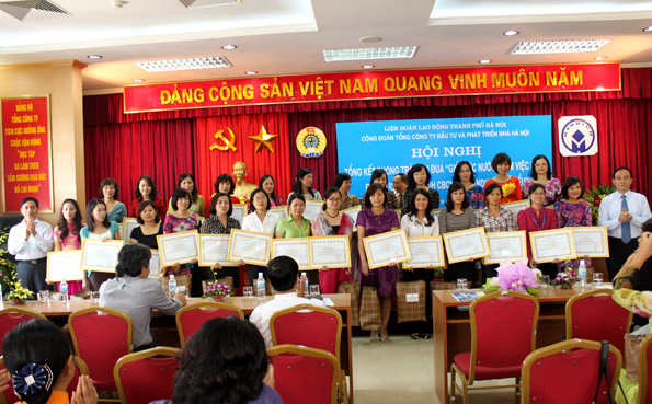 19.10 - trao bk 4.jpg